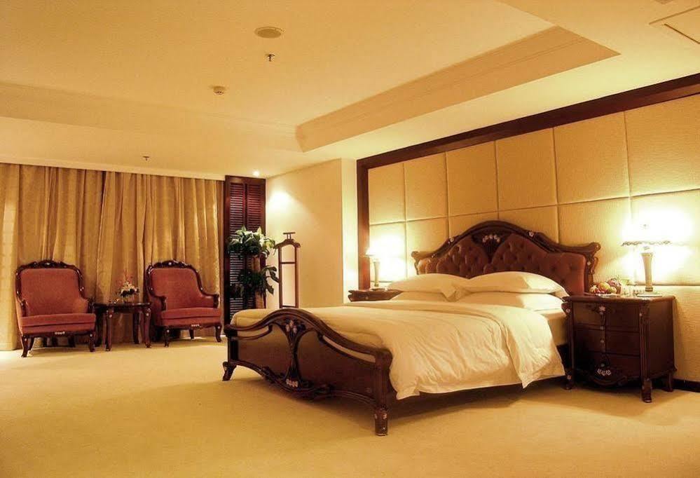 Dolton Resort Tongshenghu Чанша Экстерьер фото